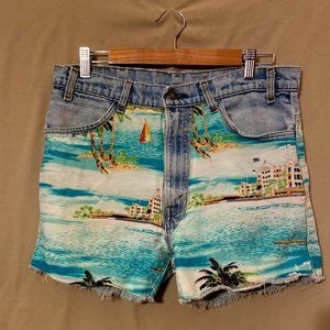 Levi's High-Rise Ripped Hem Lightwash Beach Fabric Overlay Shorts